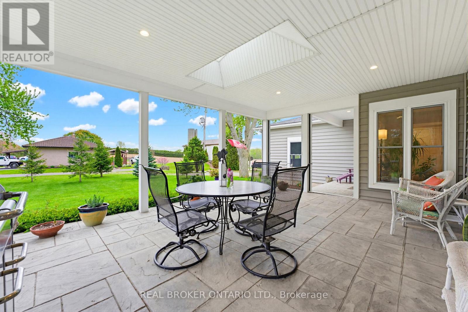 31 Maple Avenue S, Brant, Ontario  N0E 1R0 - Photo 27 - X13124966