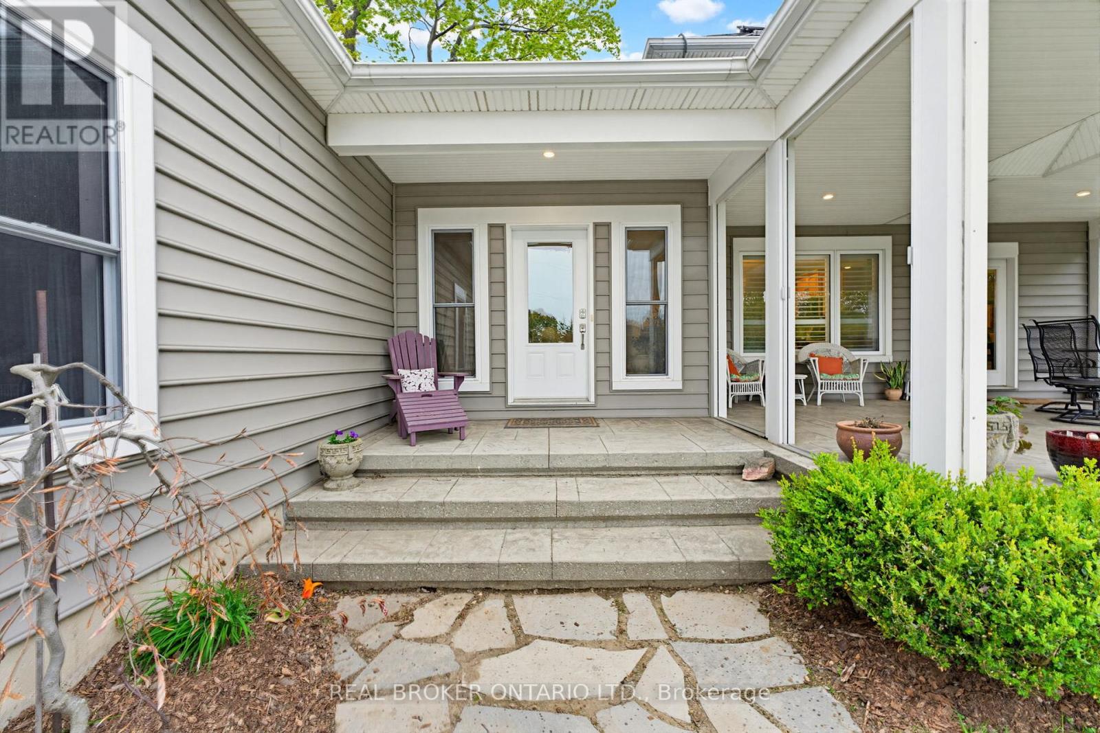 31 Maple Avenue S, Brant, Ontario  N0E 1R0 - Photo 4 - X13124966