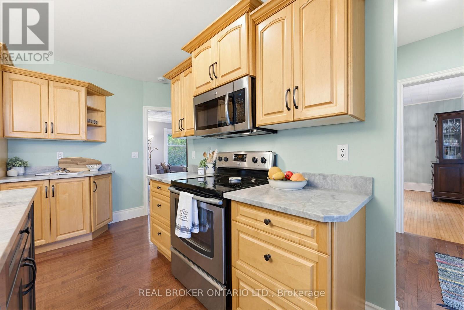 31 Maple Avenue S, Brant, Ontario  N0E 1R0 - Photo 8 - X13124966