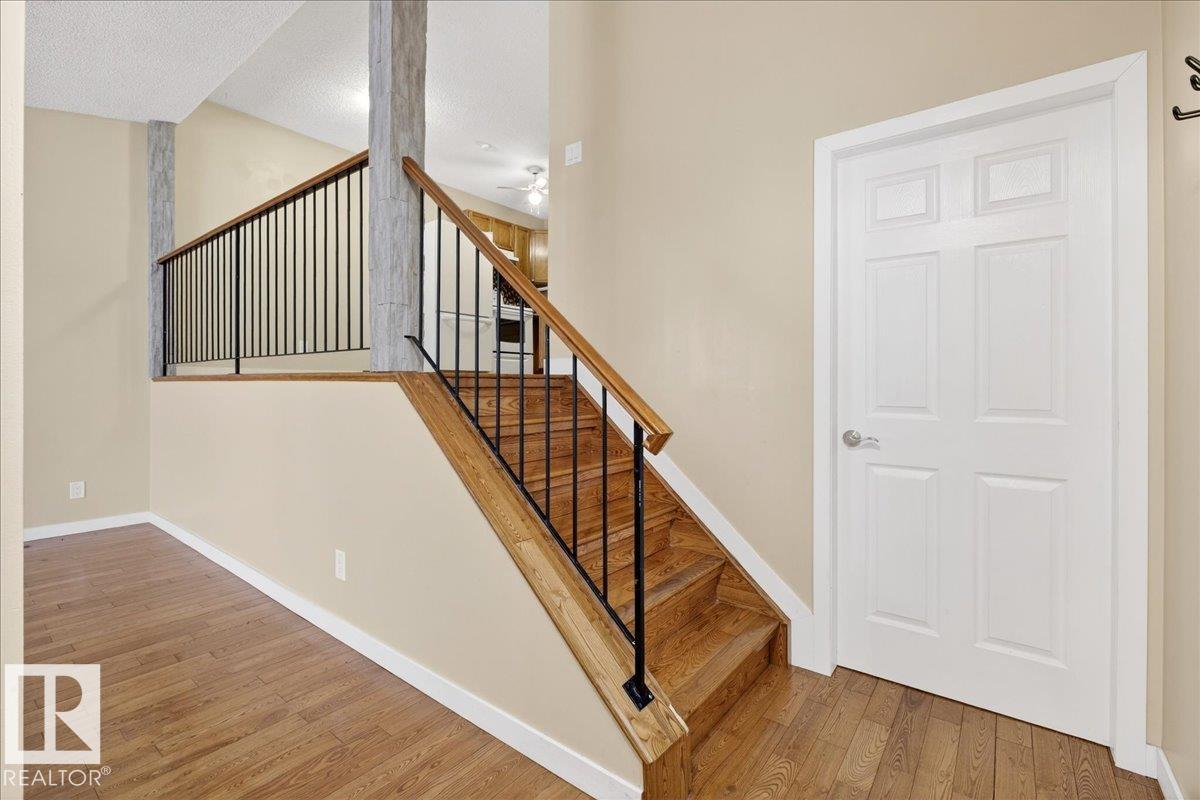 15621 83a St NW, Edmonton, Alberta  T5Z 2R6 - Photo 5 - E4477757