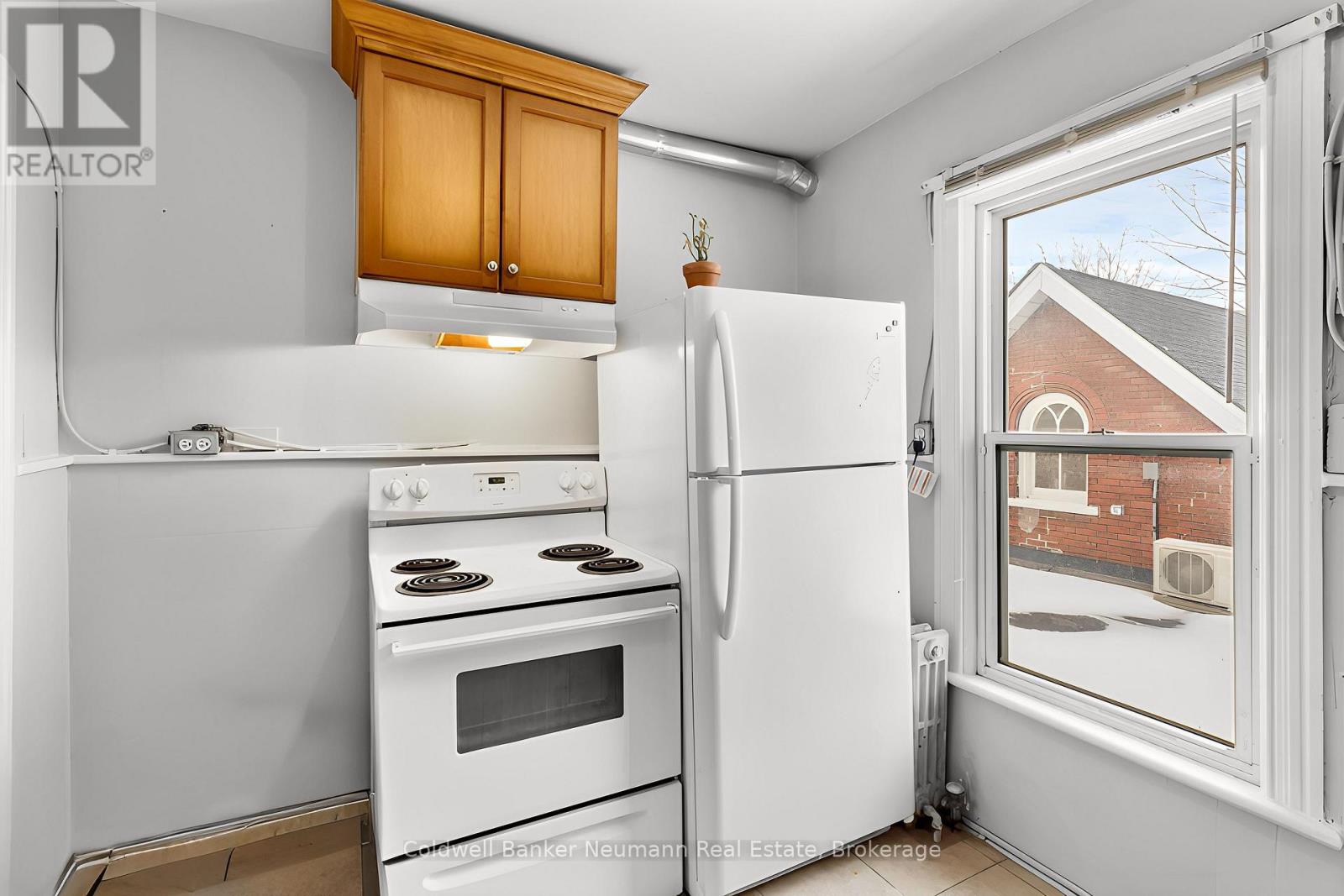 D - 43 Ontario Street, Guelph, Ontario  N1E 3A9 - Photo 3 - X13125066