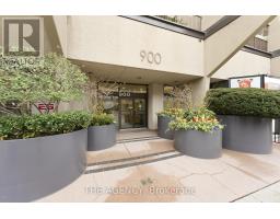 902 - 900 YONGE STREET, Toronto, Ontario