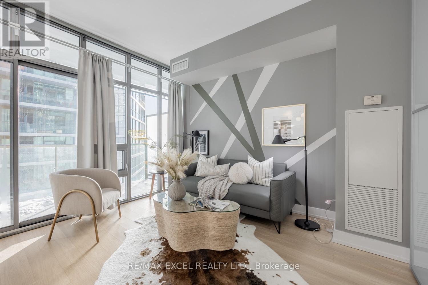 3709 - 33 Charles Street E, Toronto, Ontario  M4Y 1R9 - Photo 11 - C13125044