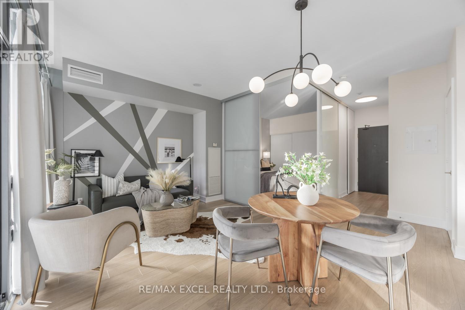 3709 - 33 Charles Street E, Toronto, Ontario  M4Y 1R9 - Photo 13 - C13125044