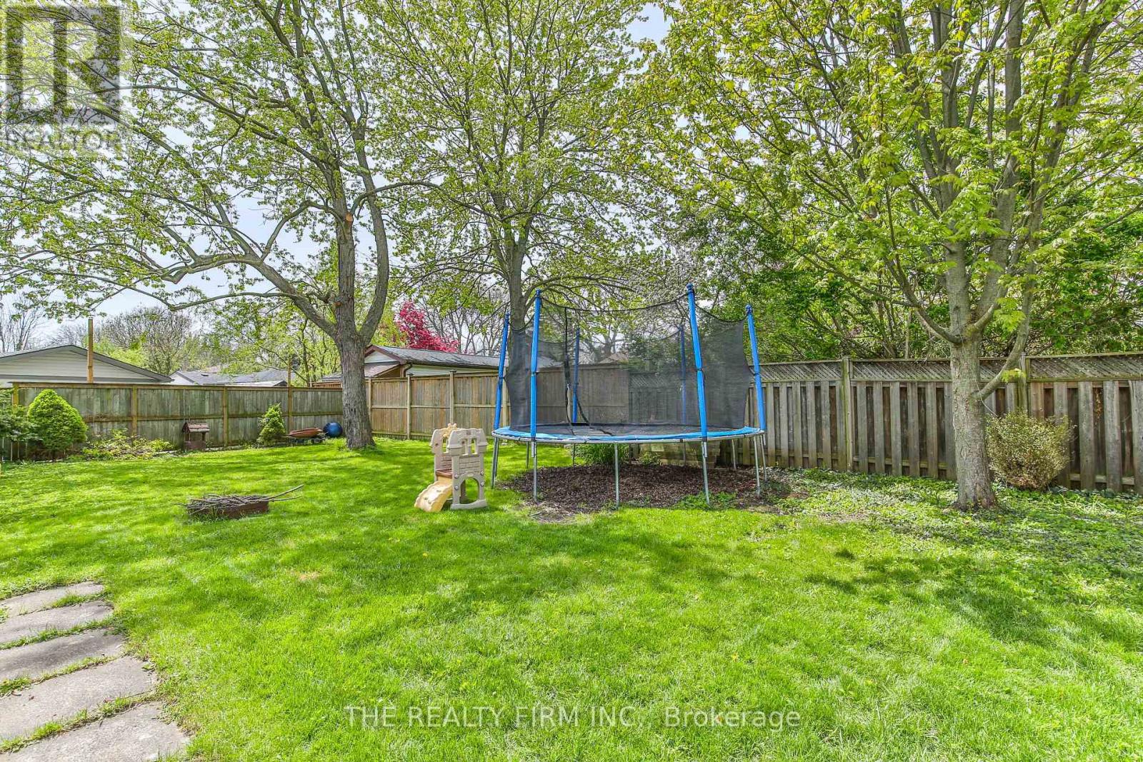 40 Ebury Place, London South, Ontario  N6C 4V4 - Photo 39 - X13124606