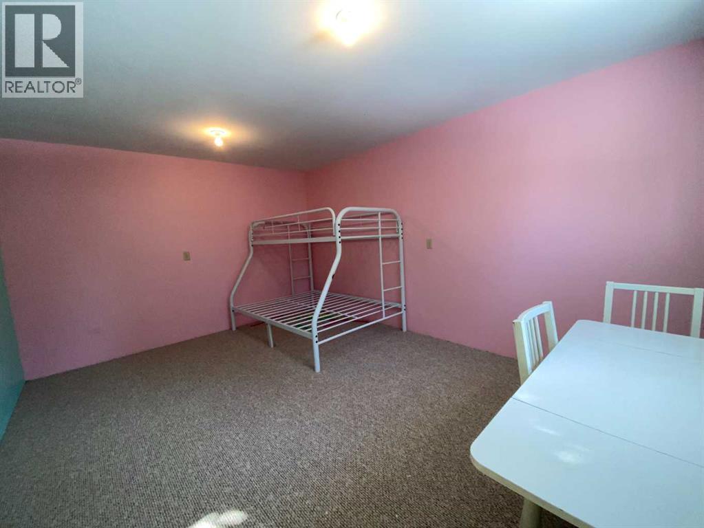 20601 25 Avenue, Bellevue, Alberta  T0K 0C0 - Photo 30 - A2295487