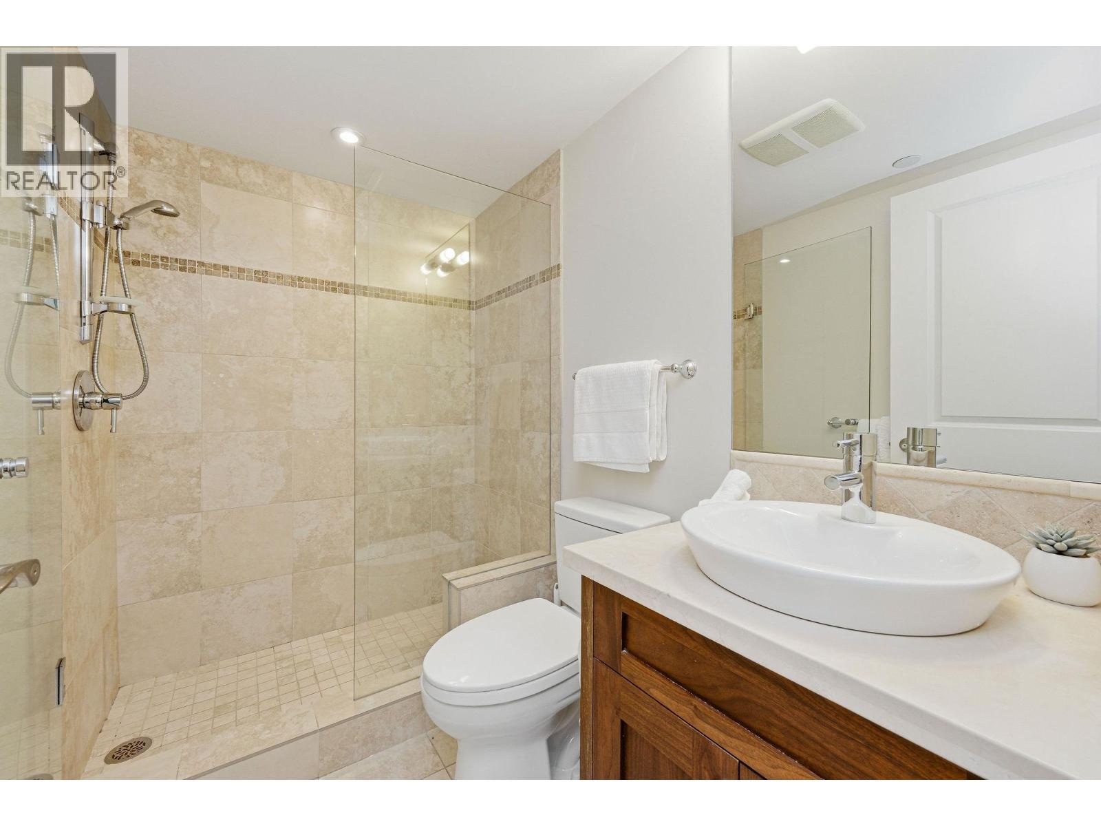 302 2455 Bellevue Avenue, West Vancouver, British Columbia  V7V 1E1 - Photo 31 - R3102717