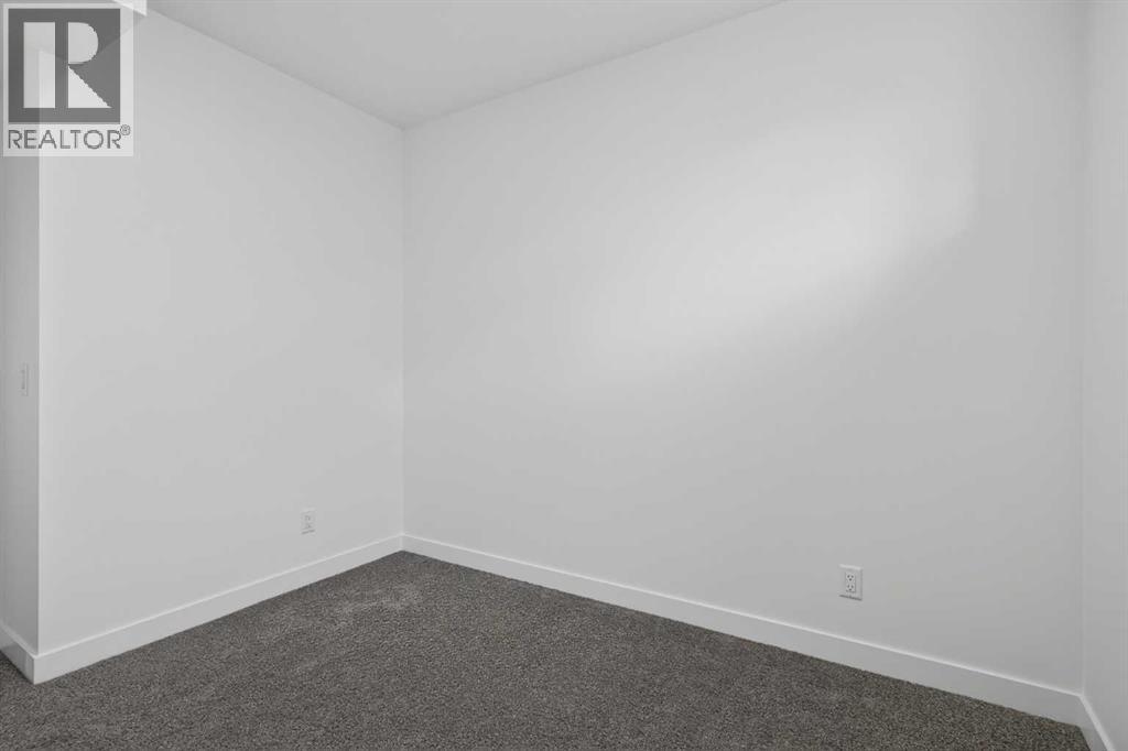 12 Heirloom Crescent SE, Calgary, Alberta  T3S 0G9 - Photo 39 - A2298841