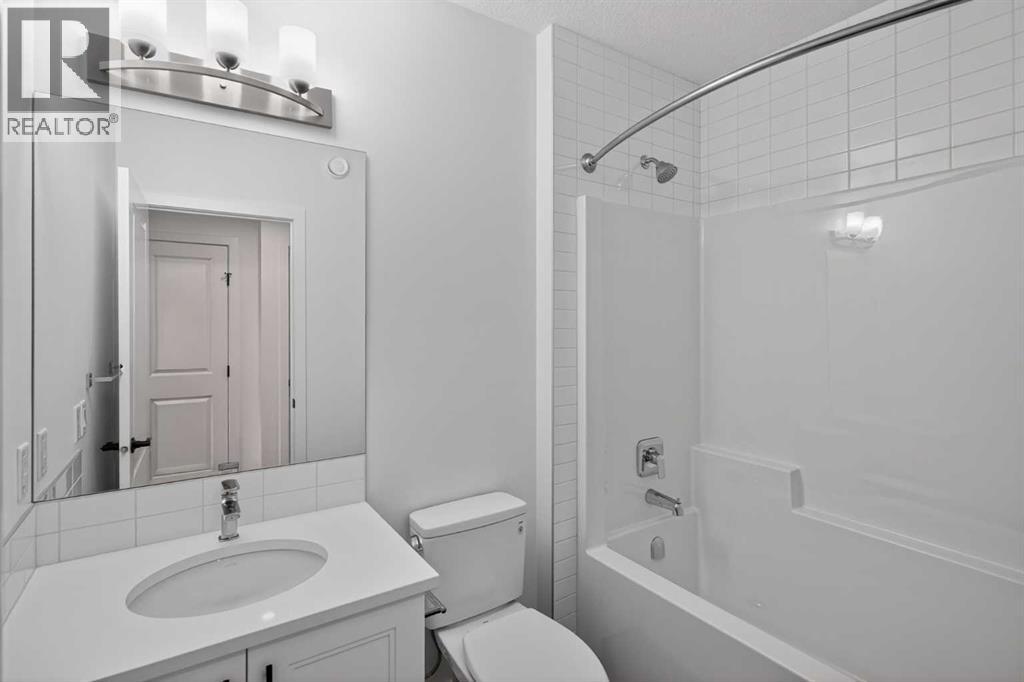 12 Heirloom Crescent SE, Calgary, Alberta  T3S 0G9 - Photo 37 - A2298841