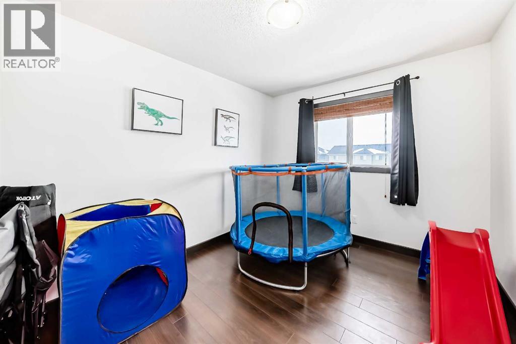 17 Redstone Common Ne, Calgary, Alberta  T3N 0K3 - Photo 36 - A2299825
