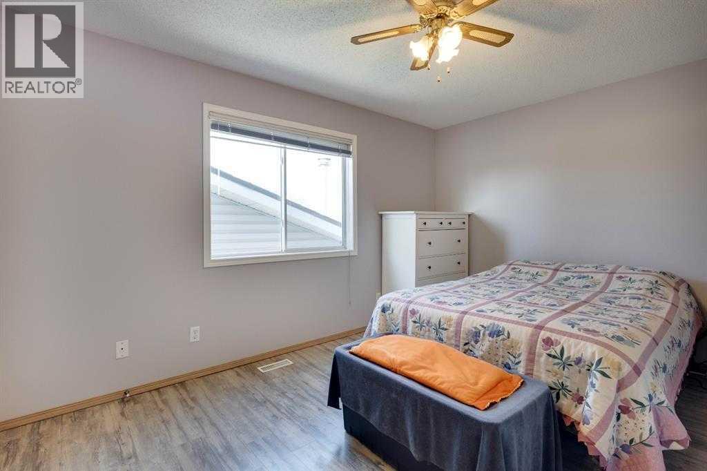 191 Applebrook Circle SE, Calgary, Alberta  T2A 7T3 - Photo 12 - A2289496