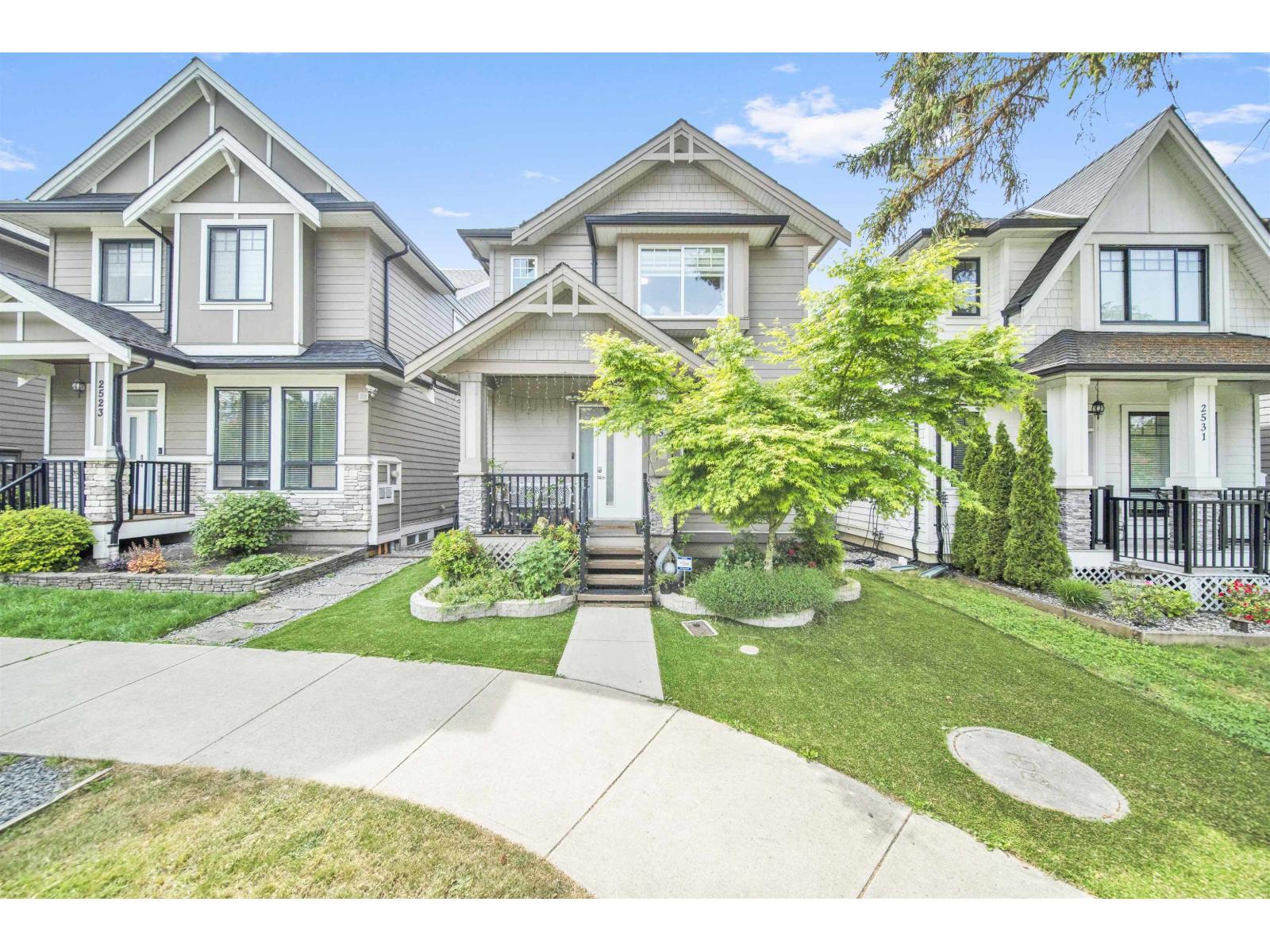 2525 168 STREET, Surrey, British Columbia