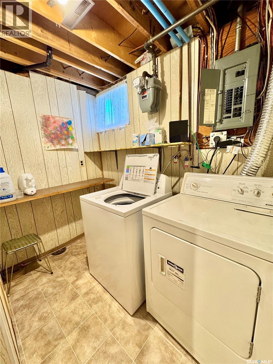 148 2nd Street, St. Louis, Saskatchewan  S0J 2C0 - Photo 16 - SK035923