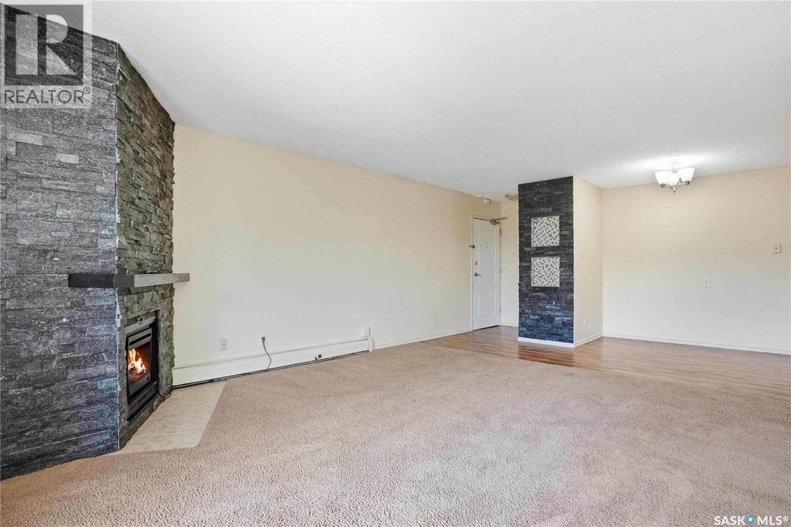 301 E 1121 Mckercher Drive, Saskatoon, Saskatchewan  S7H 5B8 - Photo 7 - SK035911