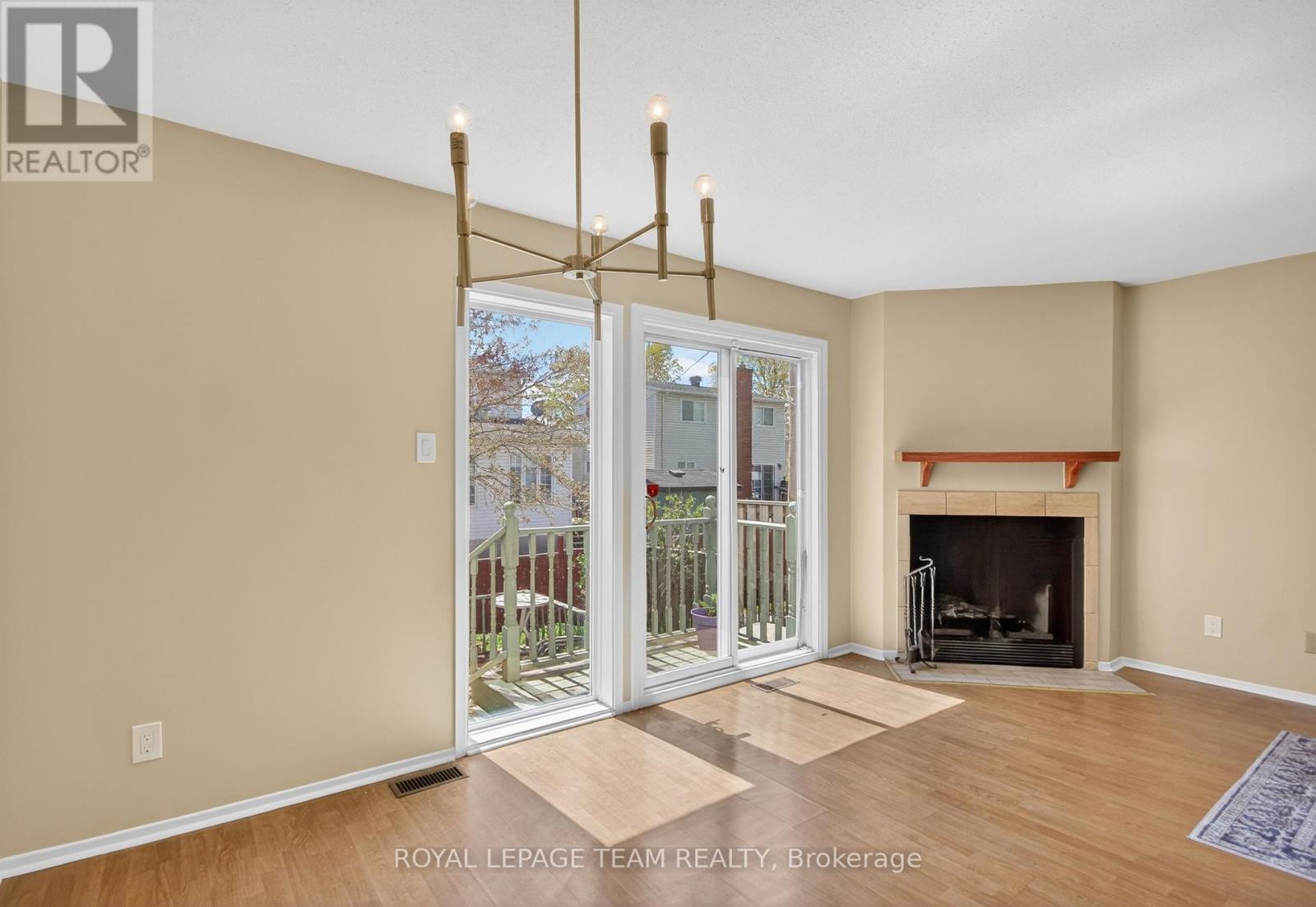 39 Saxton Private, Ottawa, Ontario K2H 9P3 - Photo 10 - X13125172