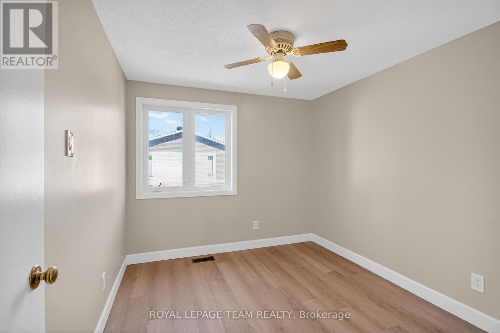 39 Saxton Private, Ottawa, Ontario K2H 9P3 - Photo 22 - X13125172