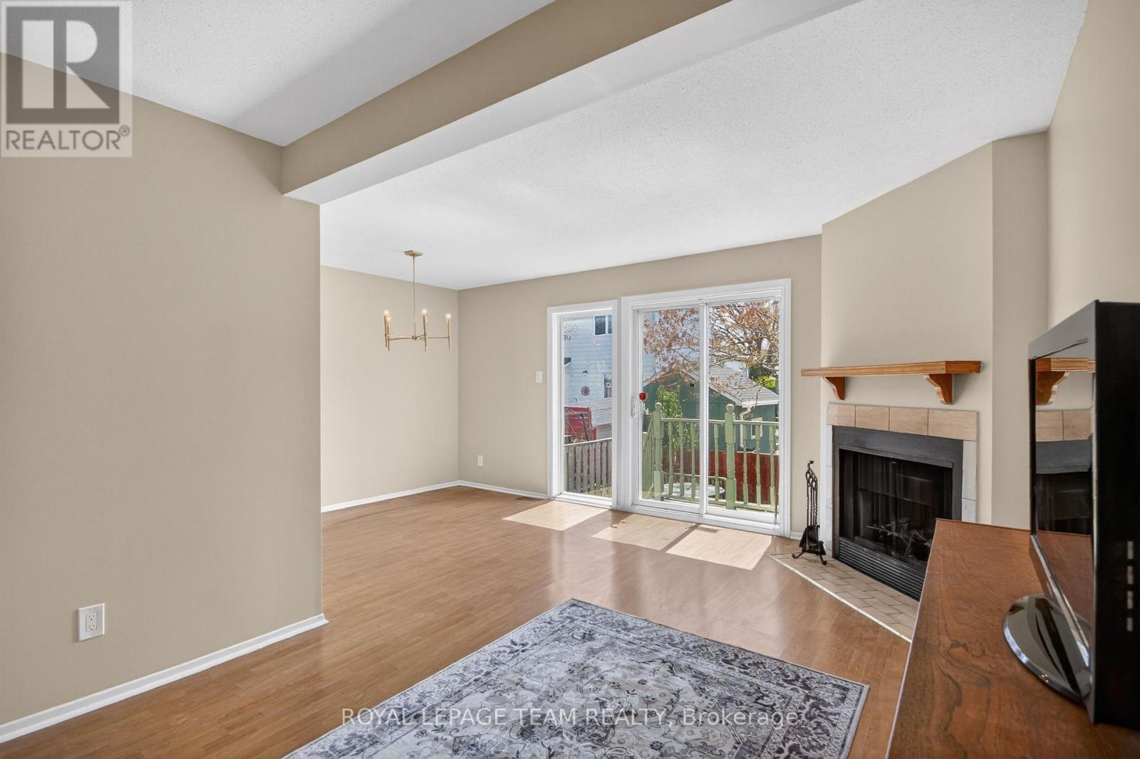 39 Saxton Private, Ottawa, Ontario K2H 9P3 - Photo 7 - X13125172