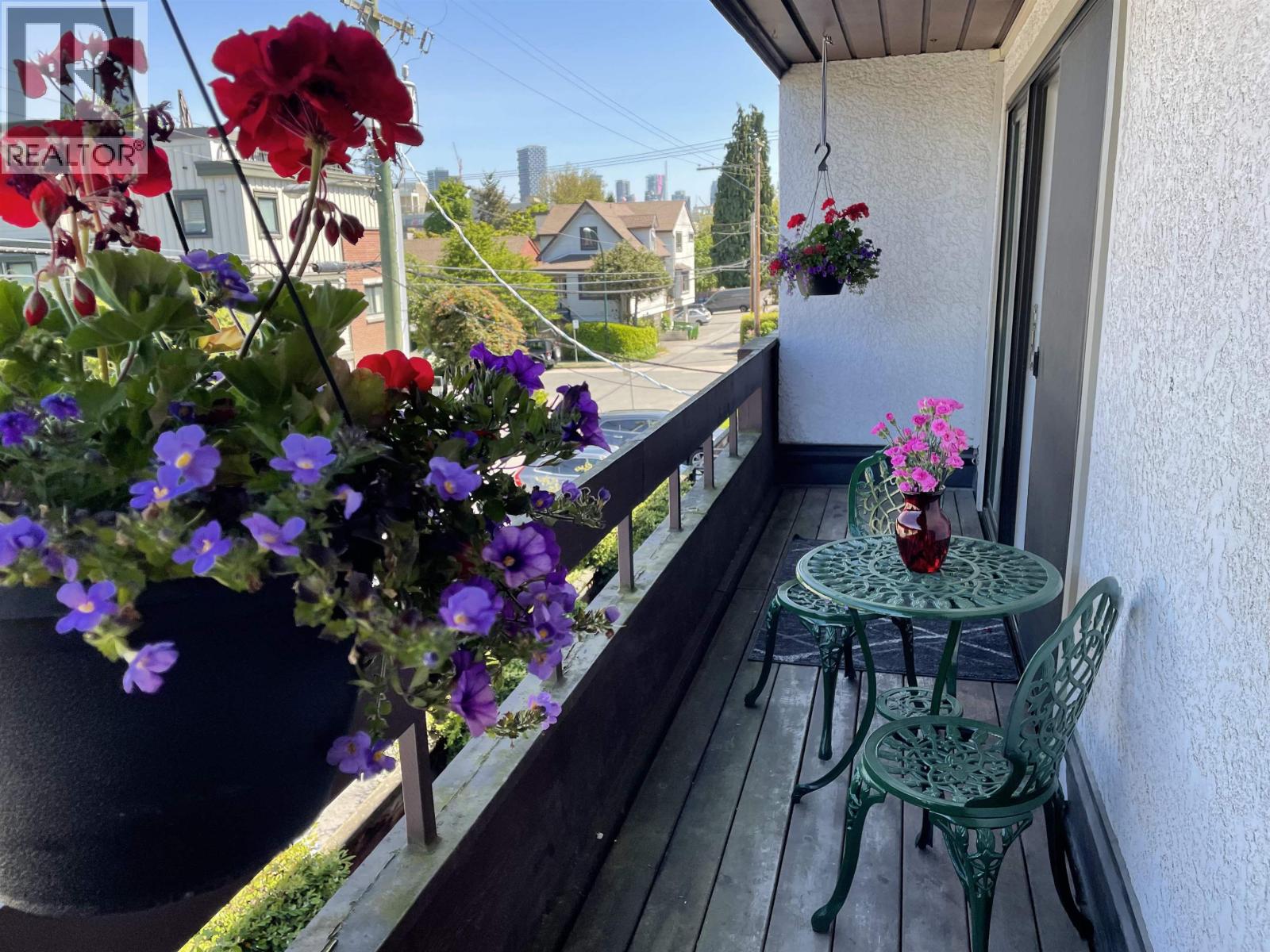313 2025 W 2nd Avenue, Vancouver, British Columbia  V6J 1J6 - Photo 12 - R3123489