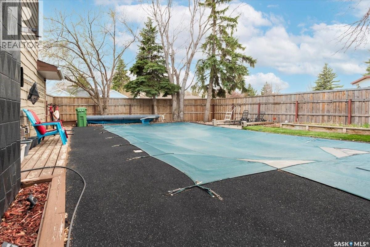 182 Lincoln Drive, Regina, Saskatchewan  S4S 6R5 - Photo 30 - SK035860