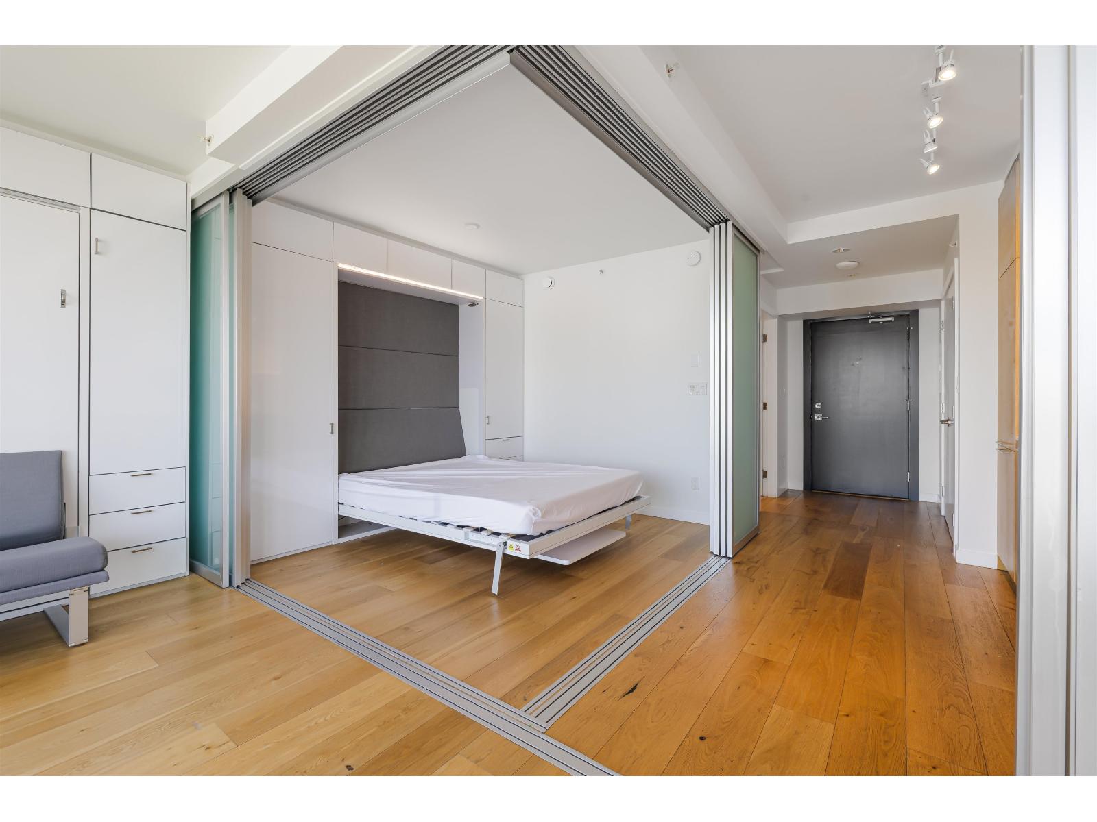2408 13438 Central Avenue, Surrey, British Columbia V3T 0N2 - Photo 10 - R3123477
