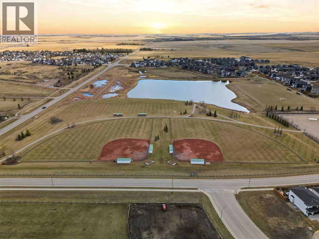 1334 Lackner Boulevard, Carstairs, Alberta  T0M 0N0 - Photo 49 - A2304577