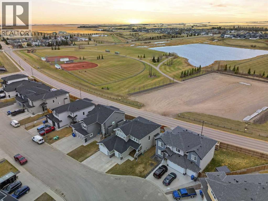 1334 Lackner Boulevard, Carstairs, Alberta  T0M 0N0 - Photo 47 - A2304577