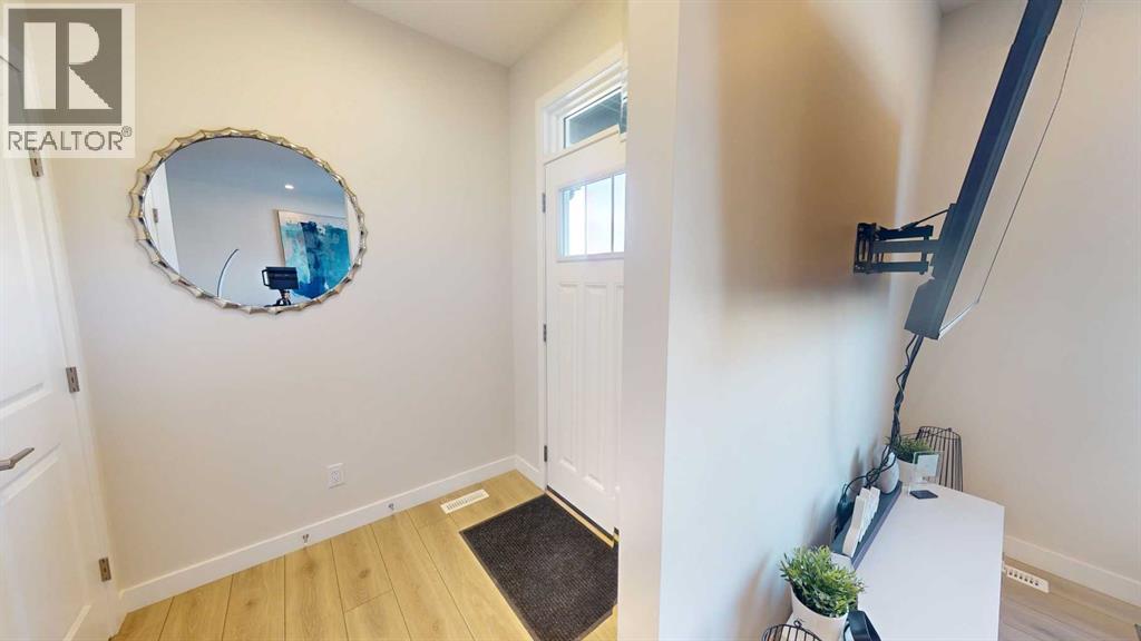115 Magnolia Drive SE, Calgary, Alberta  T3M 3X4 - Photo 3 - A2306694