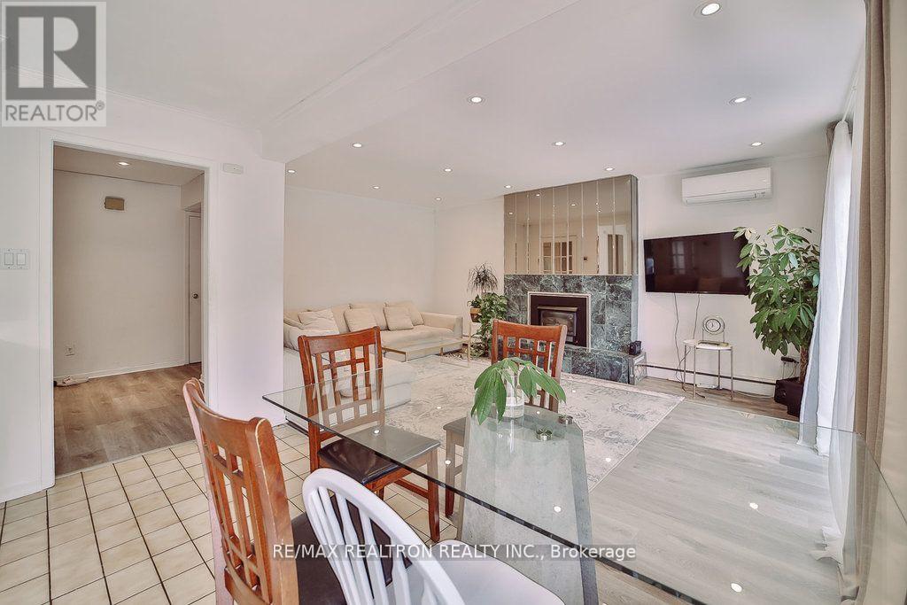 18 Debra Crescent, Barrie, Ontario  L4N 3T1 - Photo 11 - S13125148