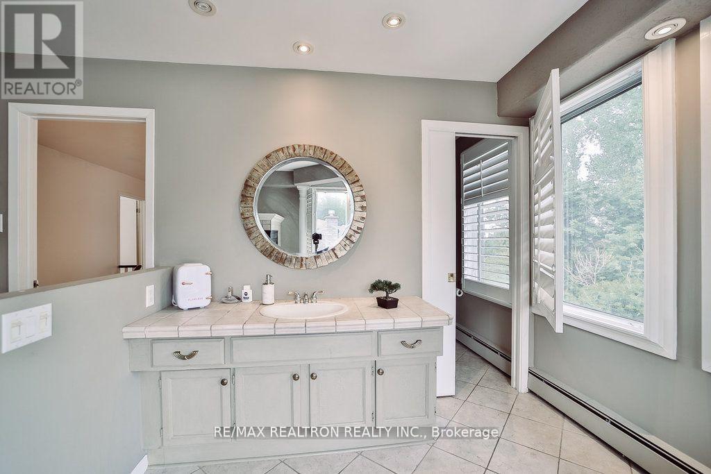18 Debra Crescent, Barrie, Ontario  L4N 3T1 - Photo 20 - S13125148