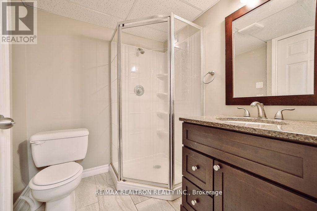 18 Debra Crescent, Barrie, Ontario  L4N 3T1 - Photo 33 - S13125148