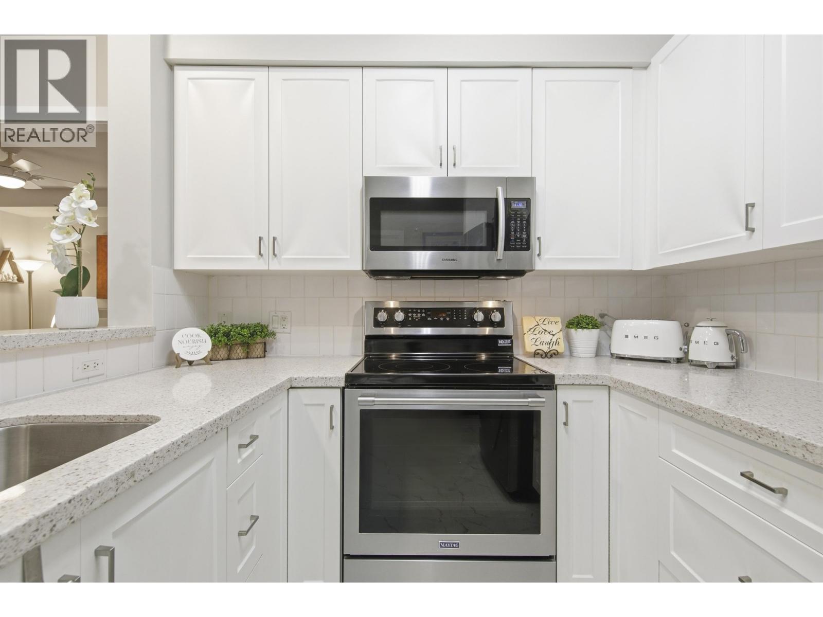 408 100 Capilano Road, Port Moody, British Columbia  V3H 5M9 - Photo 11 - R3114442