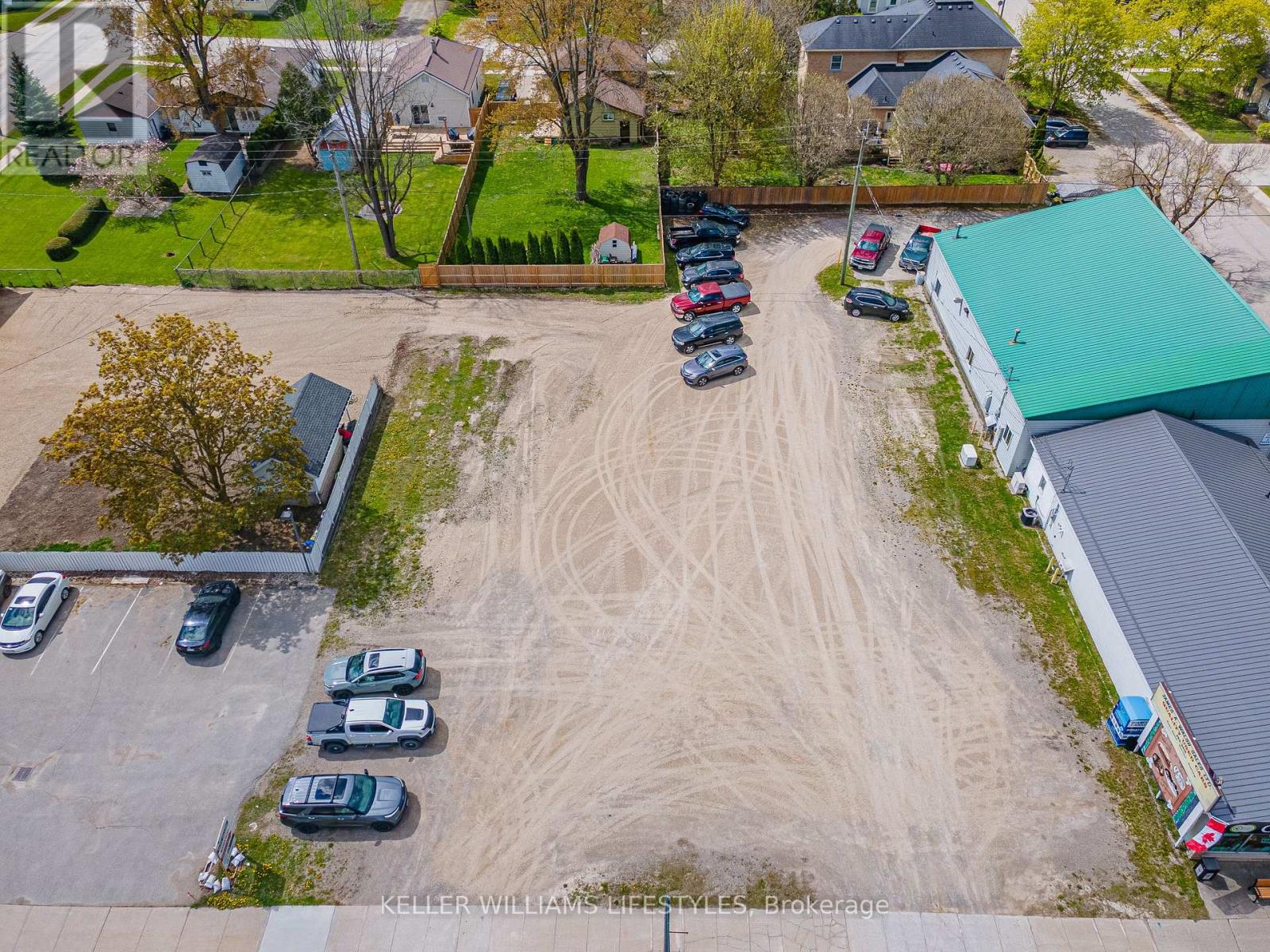 167 Ailsa Craig Main Street, North Middlesex, Ontario  N0M 1A0 - Photo 2 - X13116542