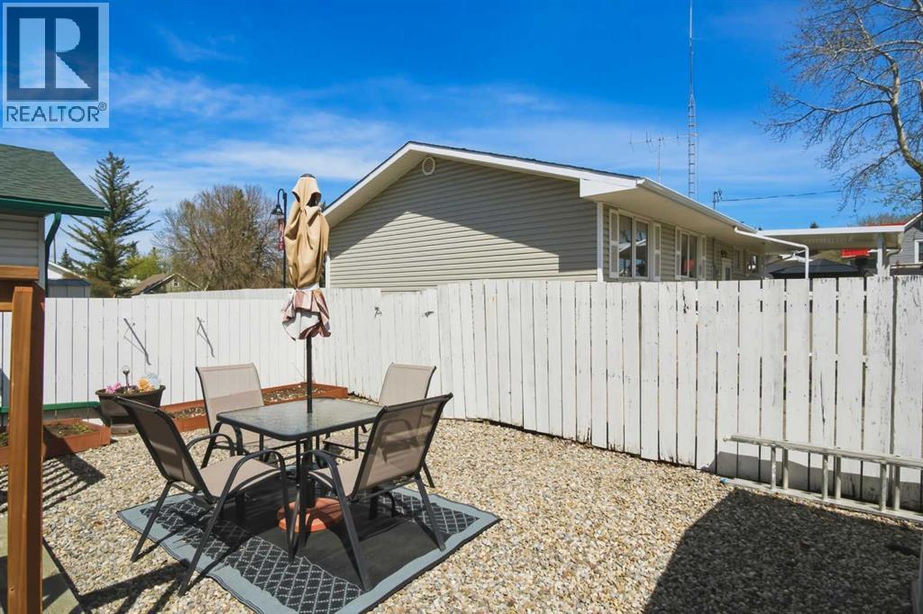 1915 15 Street, Didsbury, Alberta  T0M 0W0 - Photo 26 - A2310182