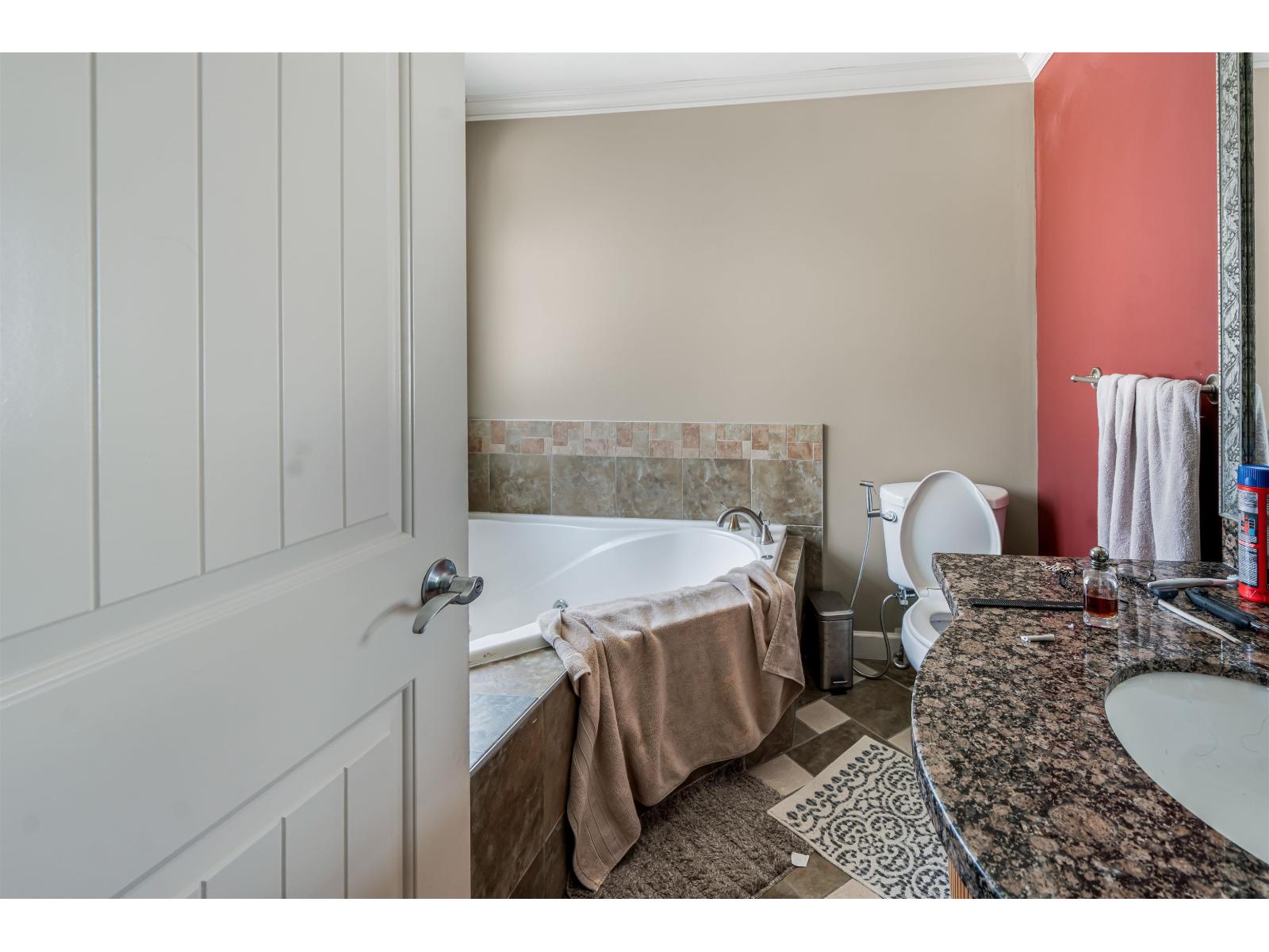 6753 134a Street, Surrey, British Columbia  V3W 5W2 - Photo 33 - R3123402