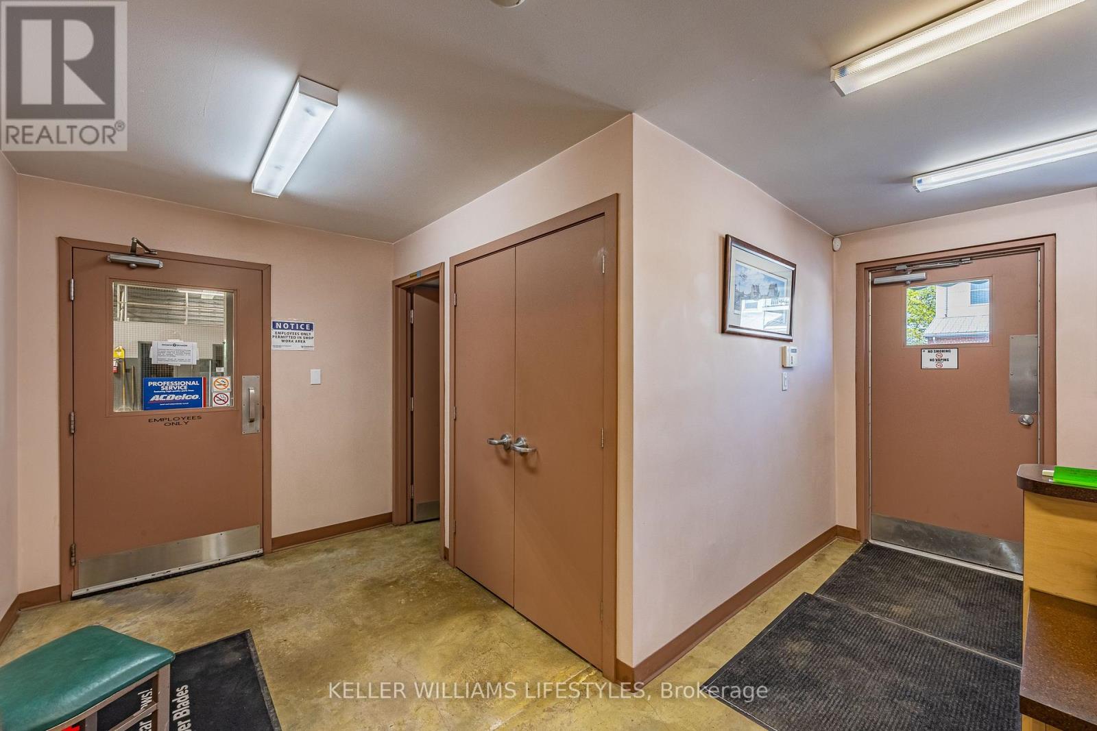 163 Ailsa Craig Main Street, North Middlesex, Ontario  N0M 1A0 - Photo 21 - X13116254