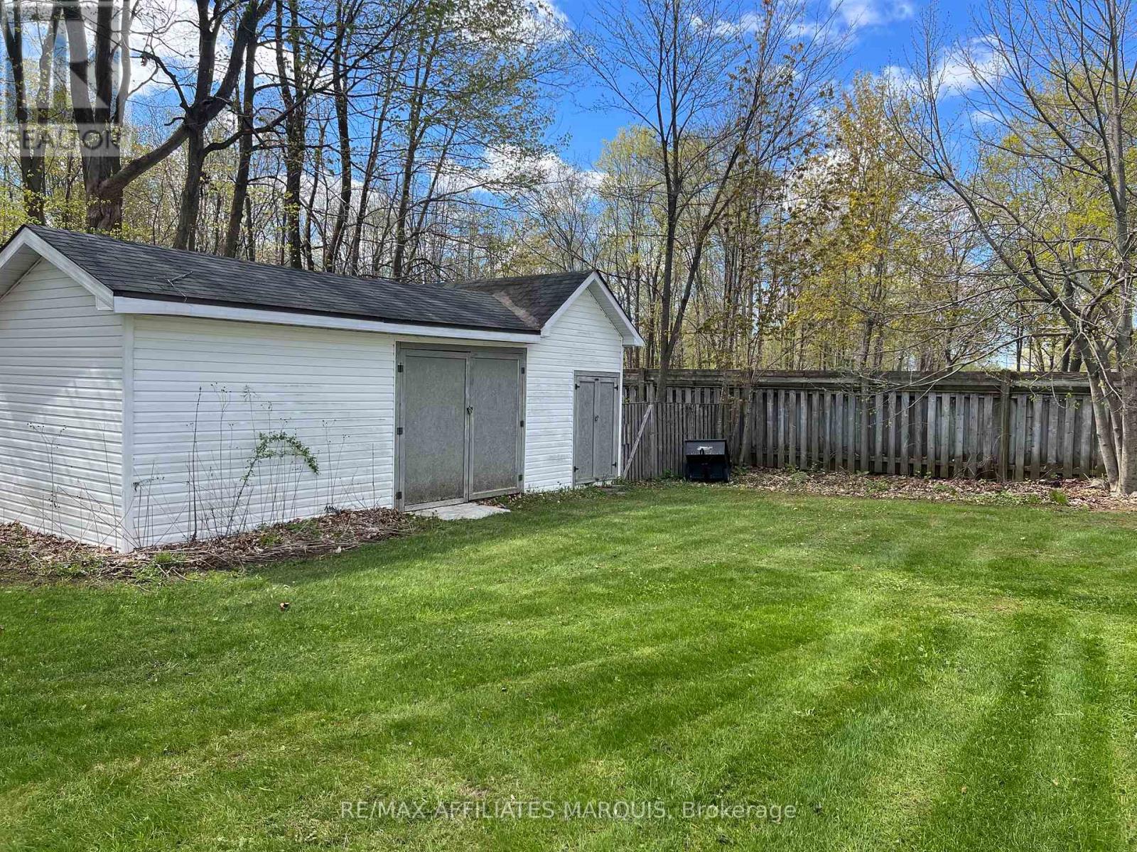 39 Golf Club Road, Rideau Lakes, Ontario  K7A 4S5 - Photo 39 - X12989106