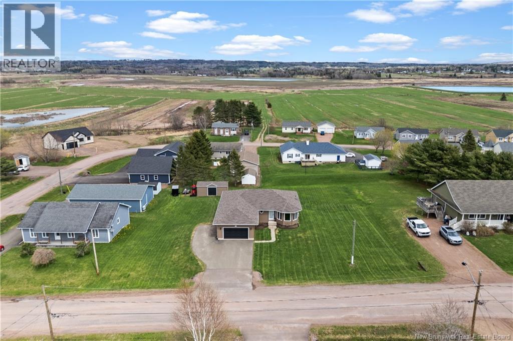 120 Alouette, Memramcook, New Brunswick  E4K 1Z6 - Photo 4 - NB139294