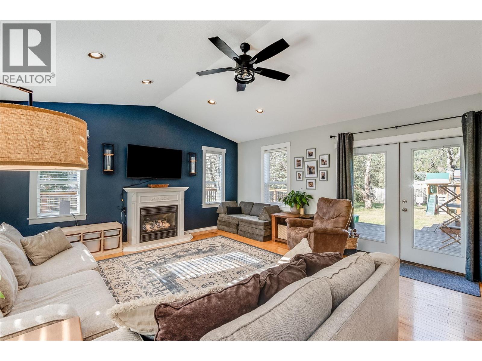 2451 Cunningham Road, Slocan Park, British Columbia  V0G 2E0 - Photo 31 - 10383257