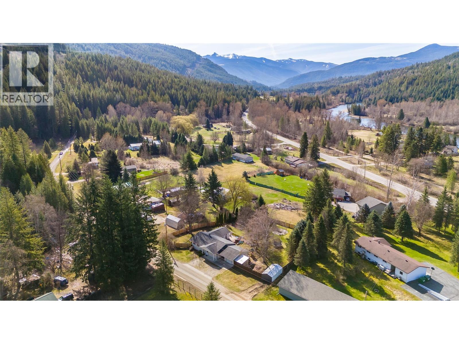 2451 Cunningham Road, Slocan Park, British Columbia  V0G 2E0 - Photo 57 - 10383257