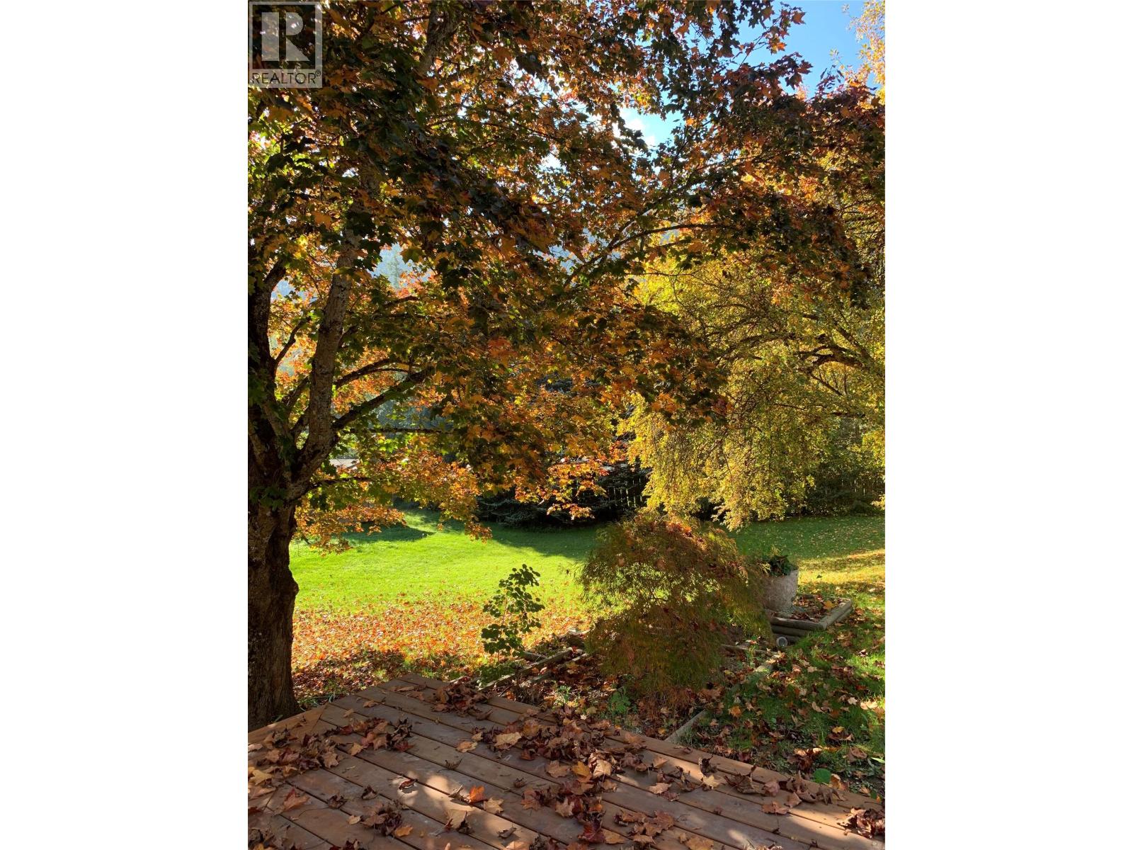 2451 Cunningham Road, Slocan Park, British Columbia  V0G 2E0 - Photo 69 - 10383257