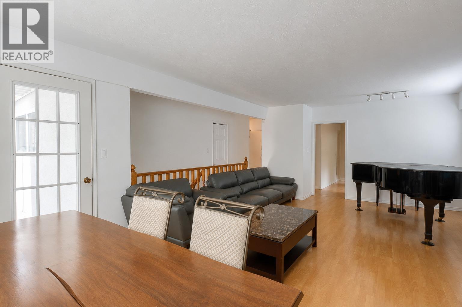 1743 E 49th Avenue, Vancouver, British Columbia  V5P 1T1 - Photo 5 - R3123161