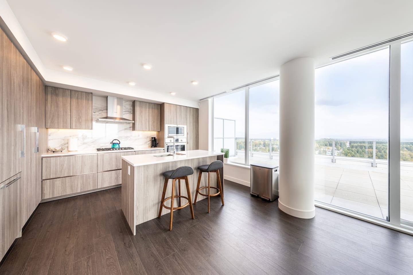 3602 13778 100 Avenue, Surrey, British Columbia  V3T 0V3 - Photo 4 - R3123528