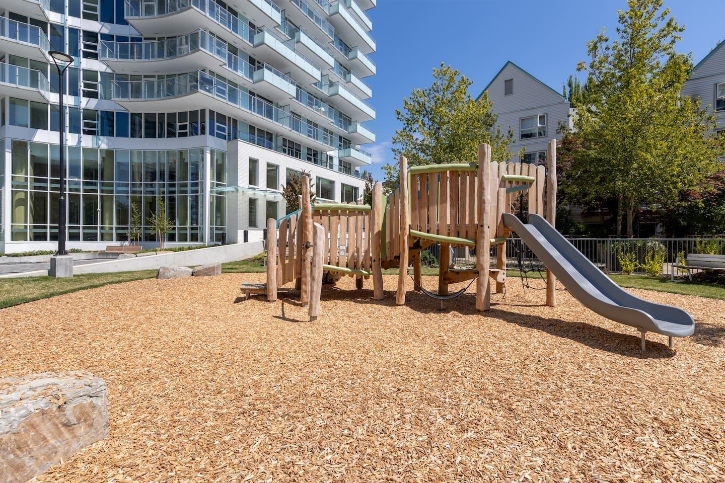 3602 13778 100 Avenue, Surrey, British Columbia  V3T 0V3 - Photo 30 - R3123528