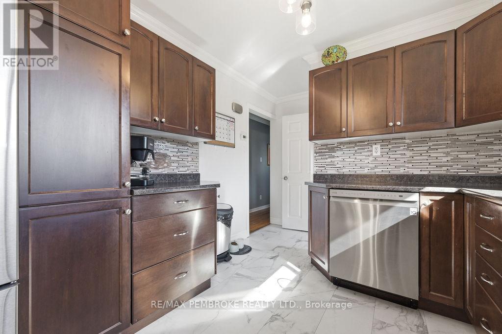 70 Selkirk Street, Petawawa, Ontario  K8H 1P4 - Photo 19 - X13125192
