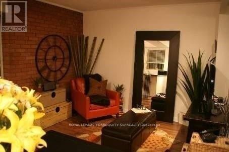 3 - 192 Kenilworth Avenue E, Toronto, Ontario  M4L 3S6 - Photo 2 - E13125218