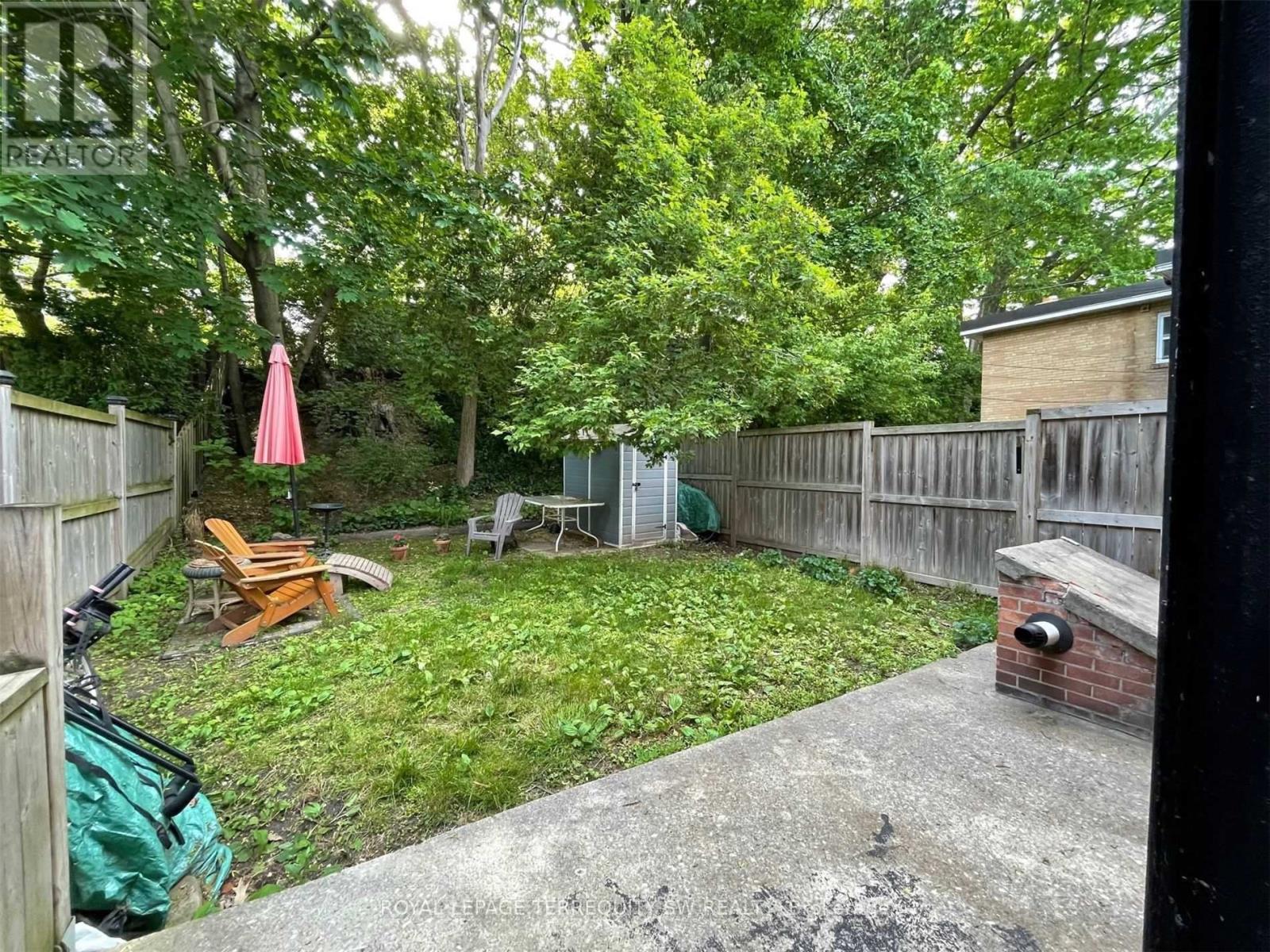 3 - 192 Kenilworth Avenue E, Toronto, Ontario  M4L 3S6 - Photo 7 - E13125218