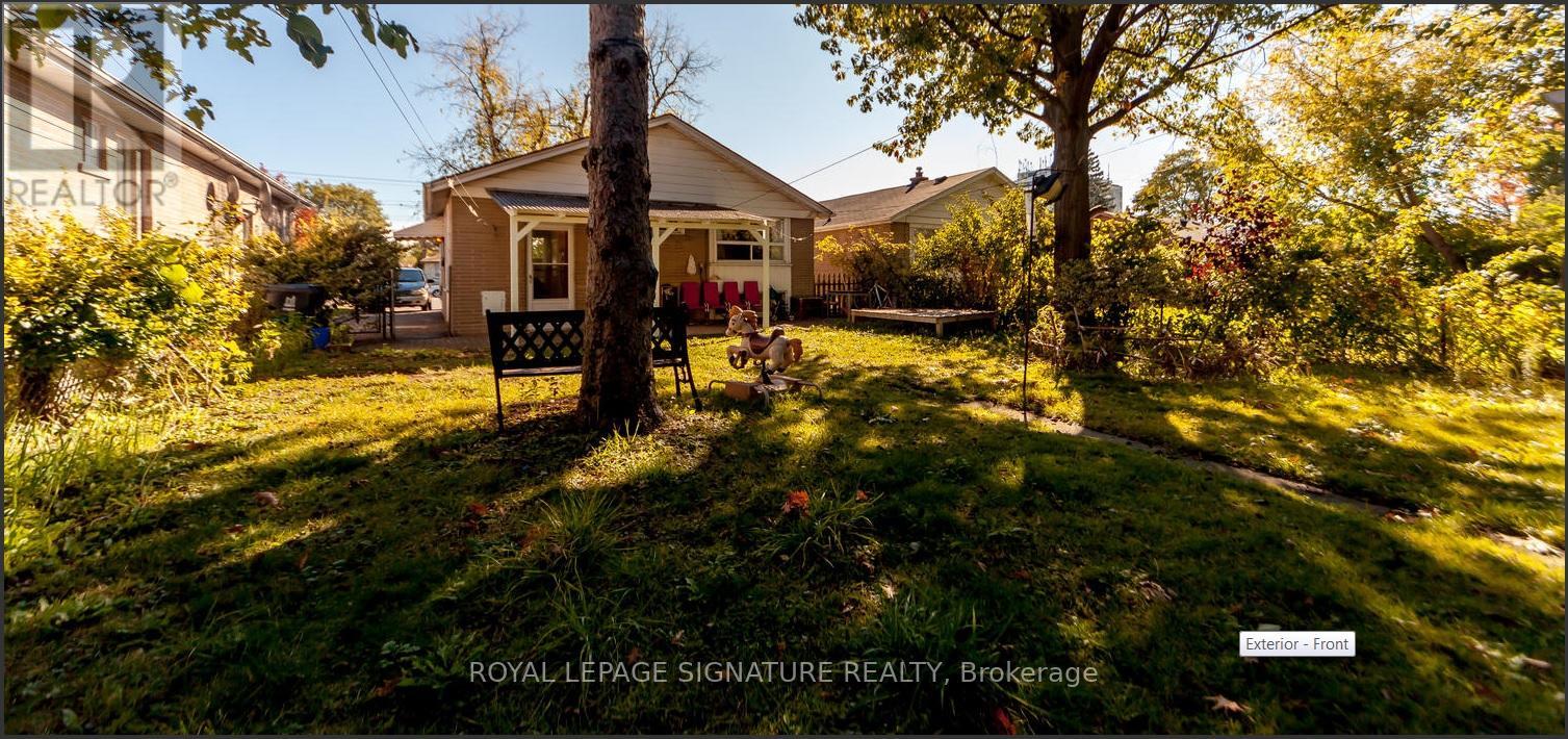 3242 Lawrence Avenue, Toronto, Ontario  M1H 1A4 - Photo 1 - E13125238