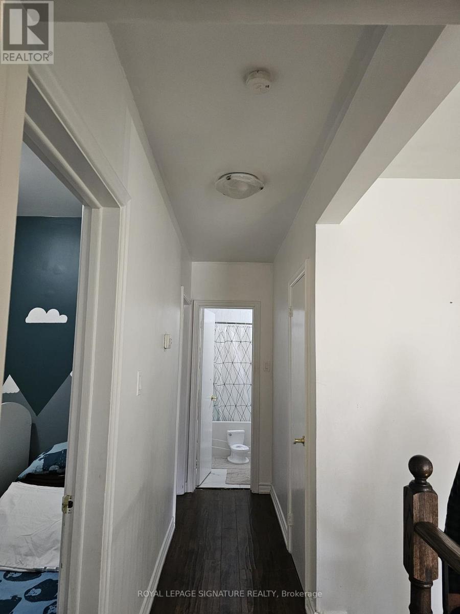 3242 Lawrence Avenue, Toronto, Ontario  M1H 1A4 - Photo 16 - E13125238