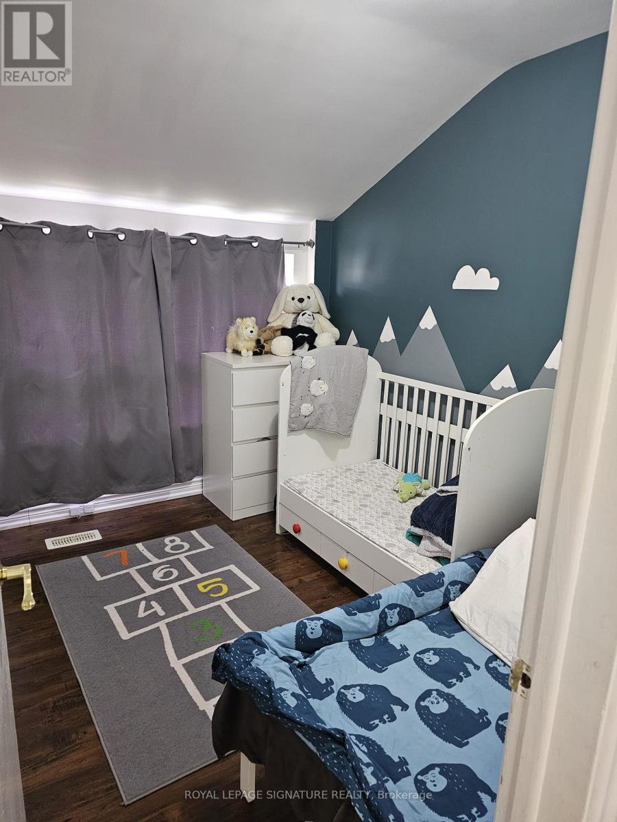 3242 Lawrence Avenue, Toronto, Ontario  M1H 1A4 - Photo 22 - E13125238