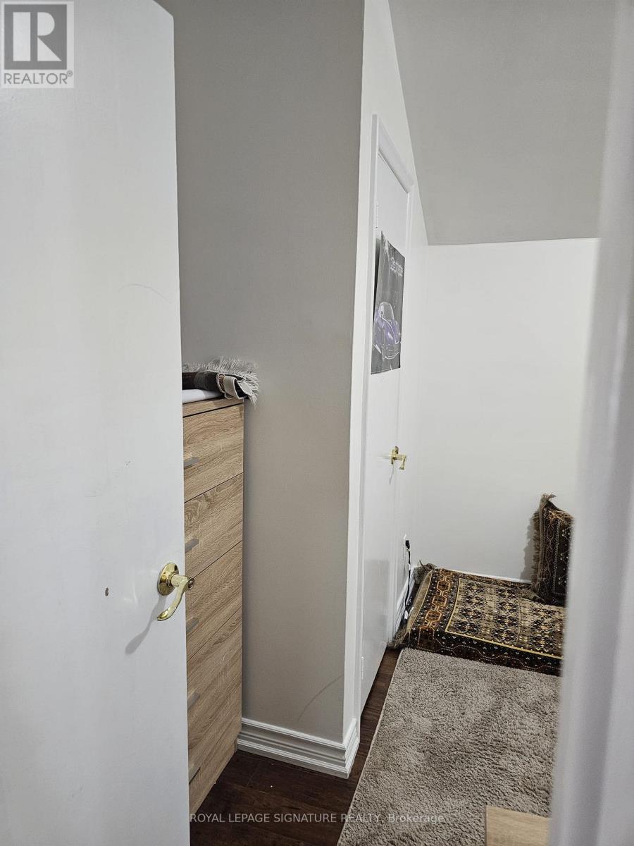 3242 Lawrence Avenue, Toronto, Ontario  M1H 1A4 - Photo 24 - E13125238